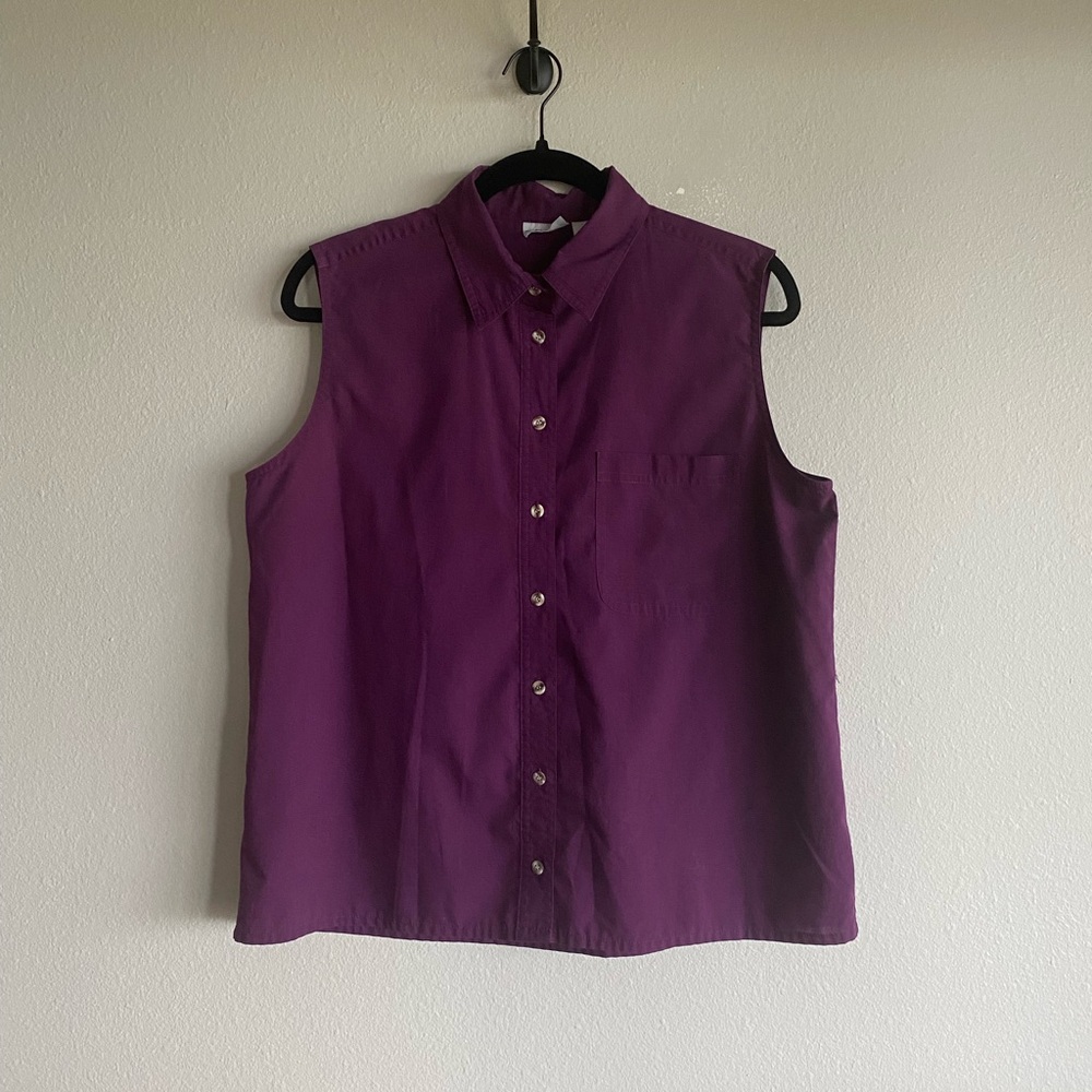 Cabin Creek Purple Sleeveless Button Down Shirt